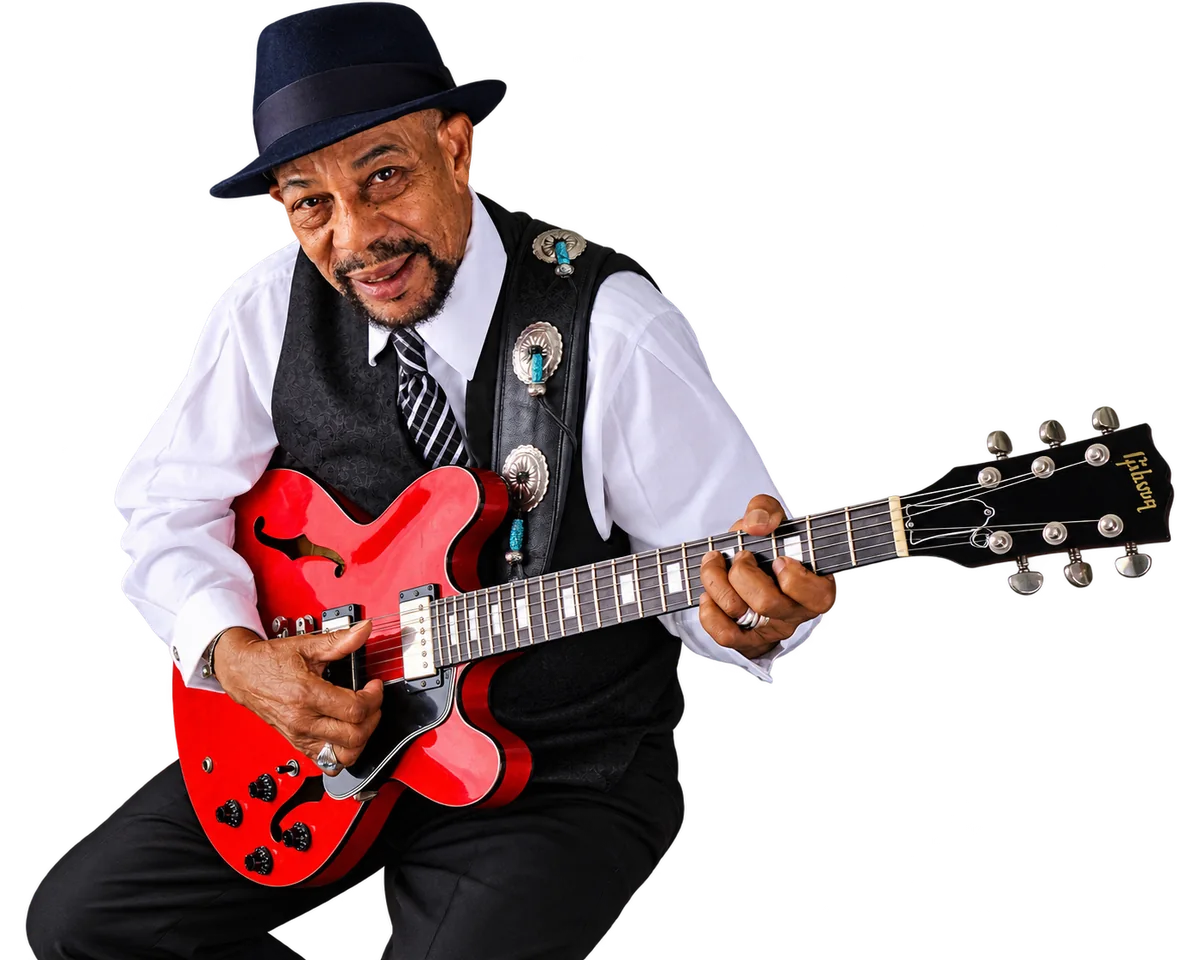 John Primer performing